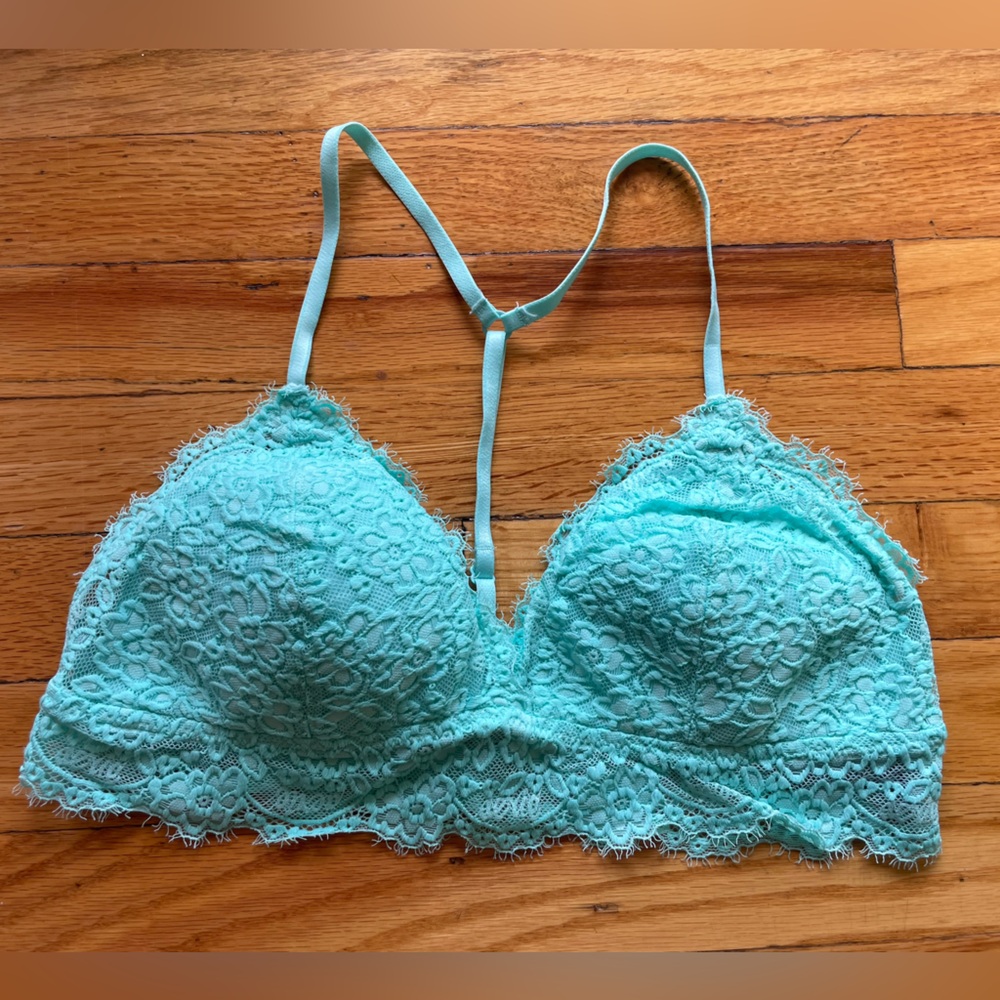 Aerie bralette, size medium